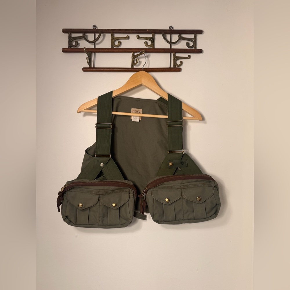 Vintage Filson 132 Talon Zipper Fly Fishing Perfect Condition